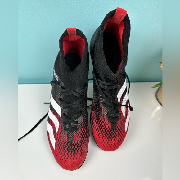 Adidas Predator athletic soccer indoor shoes, size 11.5, great condition - Picture 1 of 9